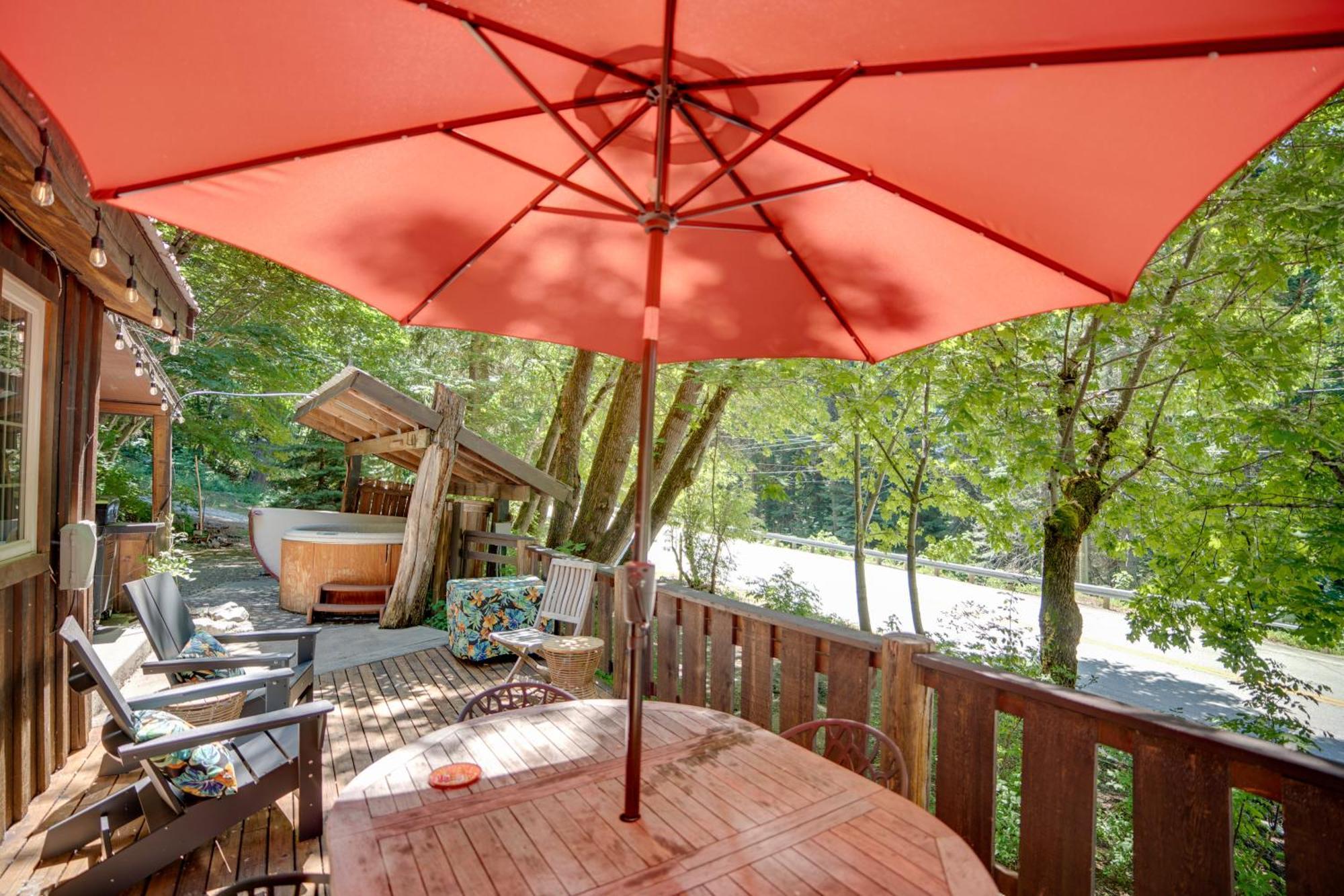 Leavenworth Cabin With Private Hot Tub! Ngoại thất bức ảnh